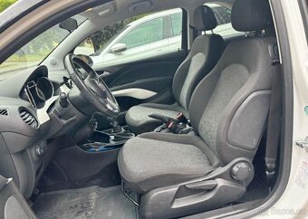Opel Adam 1.4i 64KW,EDITION,CZ,1.MAJITEL benzín manuál 64 kw - 17