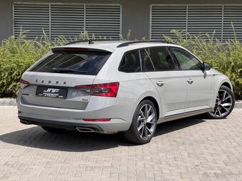 Škoda Superb 3 SPORTLINE 2.0TSI 200kW 4x4 DSG Virtual 50tkm - 17