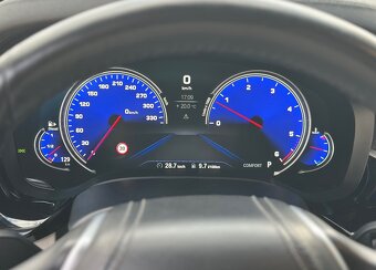 BMW G30 530D LUXURY - 17