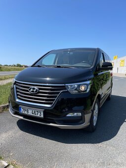 Hyundai H 1,  2,5 CRDi 8 míst - 17