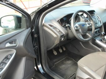 Ford Focus, 1,6 16V 92Kw bez turba,park.senzory,vyhř.sed. - 17