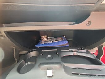 PEUGEOT 206+, rok výroby 2009 - 17