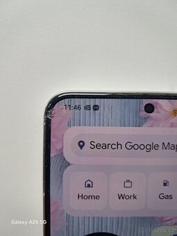 🚀 Prodej Samsung Galaxy S22 –Bílá elegance s prasklým rohem - 17