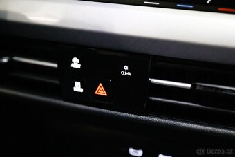 VW Golf 8 Variant 2.0 TDI DSG ACC Virtual - Zálohováno - 17
