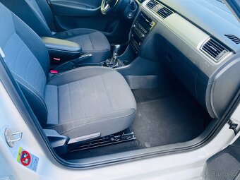 ŠKODA RAPID 1.2 Tsi BENZÍN  DIGIKLIMA , ALU KOLA, VYHŘEV SED - 17