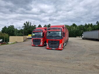 Volvo FH13 460 62R Euro 6 + přívěs Panav TV018M - 2ks - 17
