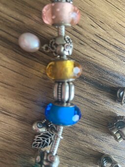 NOVÝ náramek PANDORA - 17