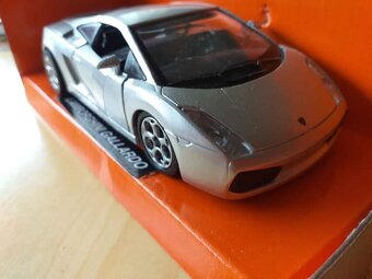 Modely 1:43 - 17