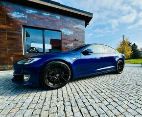 Tesla model S 75D, nabíjení ZDARMA, odpočet DPH - 17