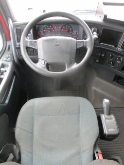 Volvo FH 13 500 EEV LowDeck, ev.č. 25084 - 17