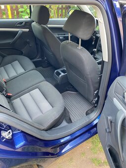 Škoda Octavia II Combi 1.6 benzín 75kW - 17