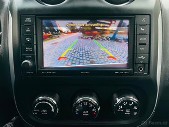 Jeep Compass 2.2D MANUÁL 4x4 KAMERA VÝHŘEV TAŽNÉ LIMITED - 17