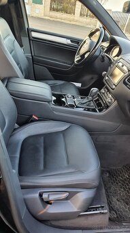 Volkswagen Touareg 3.0 TDI Automat 4X4 r.v. 2017 - 17