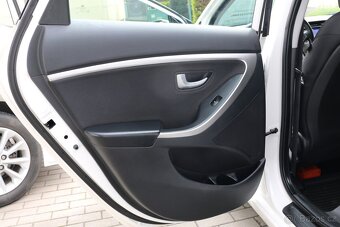 Hyundai i30 1.6 88Kw, ČR, Tažné jen 2 majitelé - 17