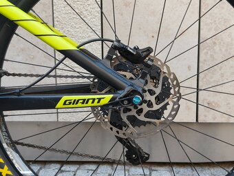 Celoodpružené kolo Giant Reign 2 27,5 vel. M roku 2017 - 17