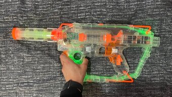 Nerf zbraně a pistole - 17