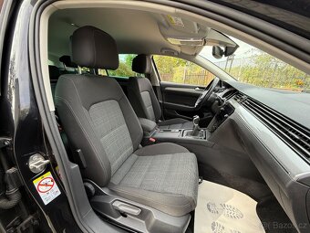 VW Passat B8 2.0 TDi 110Kw/Highline/MatrixFulled/Navi/145Tkm - 17