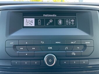 Citroën Jumpy 2.0HDi L2 6míst Tažné ČR - 17