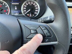 Nissan Micra TEKNA 1,0 i  2020  jen  17000km - 17