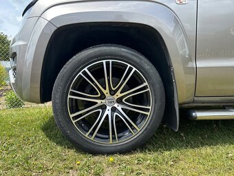 Volkswagen Amarok Aventura - 17