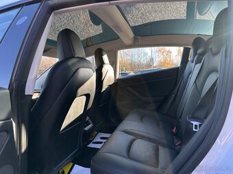 Tesla Model 3 2021 - 17