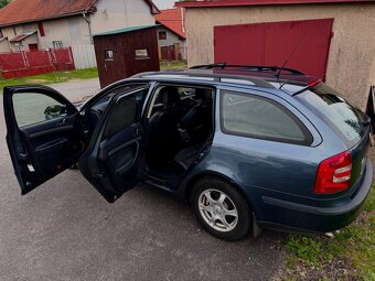 Prodám osobní vůz Škoda Octavia combi 2.0 TDI - 17