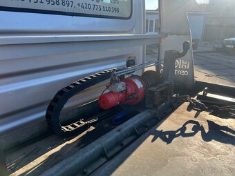 Iveco, 70C18, odtahový speciál, 7 míst, r.v. 2018 - 17