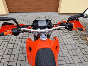 Ktm lc4 620 - 17