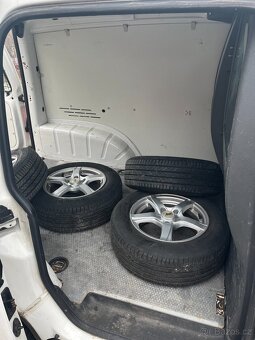 VW CADDY R16 2.0TDI SKŘÍŇ,KLIMA,SERVIS VW,TOPSTAV,DPH,1maj - 17