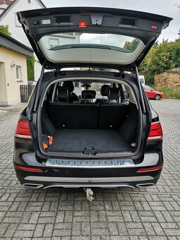 MERCEDES GLE 250D 4X4 NOVÉ V ČR/1.MAJITEL/PLNÝ SERVIS/2017 - 17