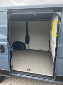 FIAT DUCATO L1H1 2,3JTD,2021,DPH,KLIMA,65t.km,STAV NOVÉHO - 17
