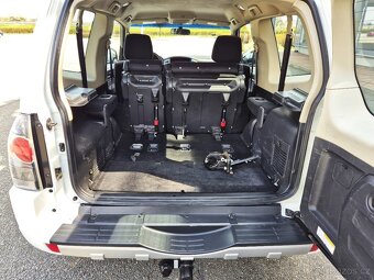 MITSUBISHI PAJERO 3.2DiD 140KW 2016 1 MAJITEL XENON NAVIJÁK - 17