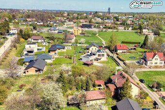 DŮM PLNÝ PŘÍBĚHŮ A POTENCIÁLU V PETŘVALDĚ, ev.č. 00257 - 17
