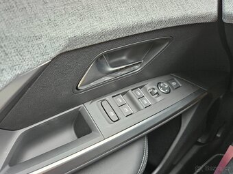 Peugeot 3008 Hybrid GT 136 e-DCS6 - 17