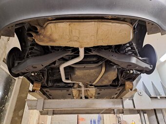 Volkswagen Golf 1.9 Tdi - 17