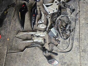 Kawasaki Z750 2007 - 17