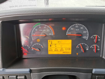 Prodám tahač návěsů VOLVO FH 13 480 42T EURO 5 - 17
