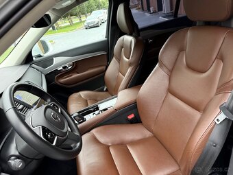 Volvo XC90 B5 / 2020 / 4x4 / facelift / tažné - 17