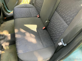 Ford focus 1.6 74 kW benzín, STK do 10/2026 - 17