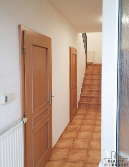 Pronájem rodinného domu (120 m2), Statenice - 17