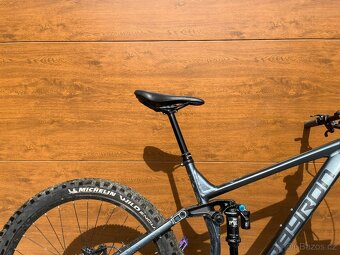 Prodám Horské Enduro kolo Qayron carma MKII EN 3F 27,5" - 17