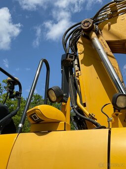 Kolové rypadlo KOMATSU PW 160-11 - 17