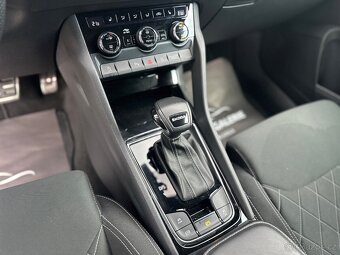 ŠKODA KAROQ 1.5 TSI 110 KW SPORTLINE DSG m2023 - 17