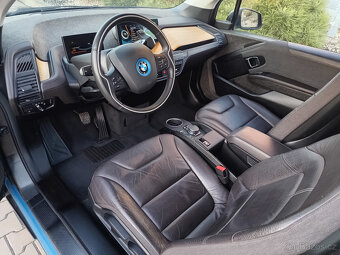 BMW i3 LED, kůže, šíbr, kamera, tepelko, velká naviagce - 17