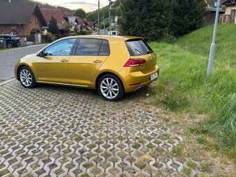 Volkswagen Golf 1.0 TSI 81 kW - 17