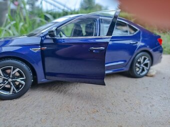 1:18 Škoda Akce - 17