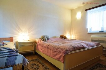 Prodej RD 2+1 a 3+kk, 248 m2, pozemek 5.821 m2, bazén, dvojg - 17