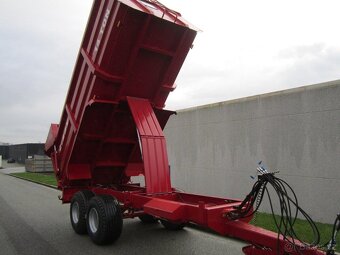 AKCE navěs přívěs vlek vozík TINAZ - 17