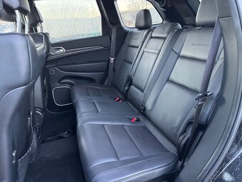 Jeep Grand Cherokee WK2 SUMMIT - 17