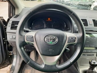 Toyota Avensis, 1,8 16V 108kW   AUTO A/C   VÝHŘEV - 17